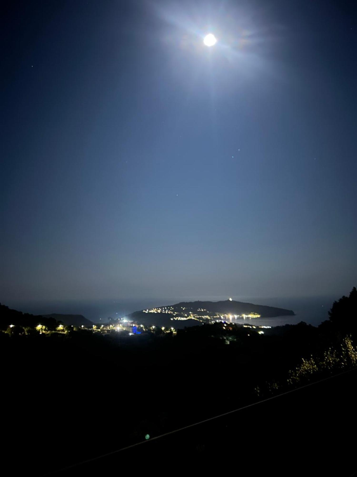 Casa Vacanze Domus Centola Bagian luar foto